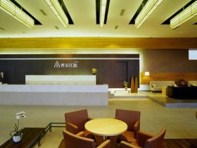 艾草是护发“密”方,如果加上这种东西,你的乌黑秀发就回来了!_头发毛躁